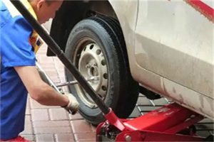 乡城附近拖车24小时服务热线电话