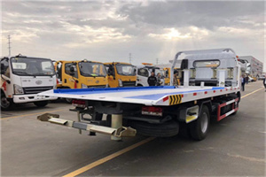 乡城汽车救援补胎